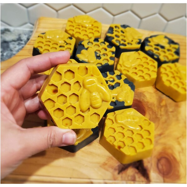 Natural Honey & Beeswax Handmade Soap - Image 8