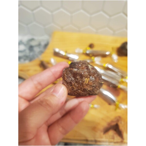 Natural Raw Bee Propolis, 10g. - Image 3